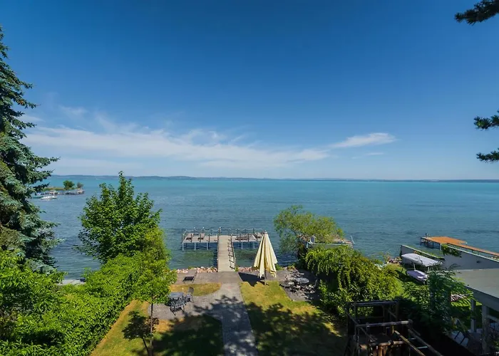 Anna Case de vacanță